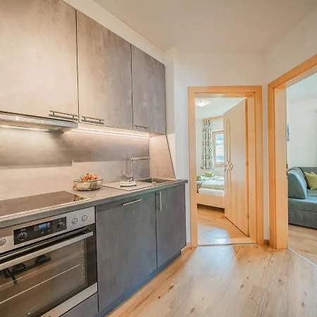 Apartment Gamper, *